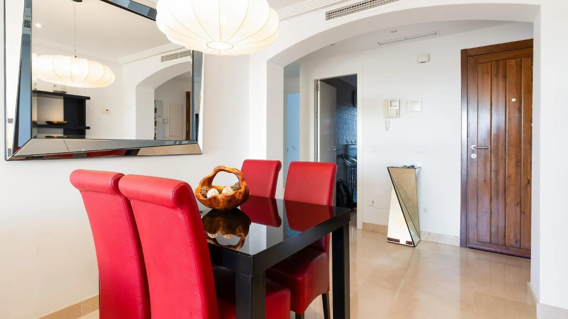 Beautiful Apartment With View Ojen Spain